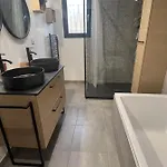 Ferienhaus Agreable Recente Au Coeur D'un Petit Village *