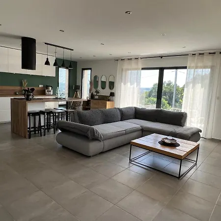 Ferienhaus Agreable Recente Au Coeur D'un Petit Village *
