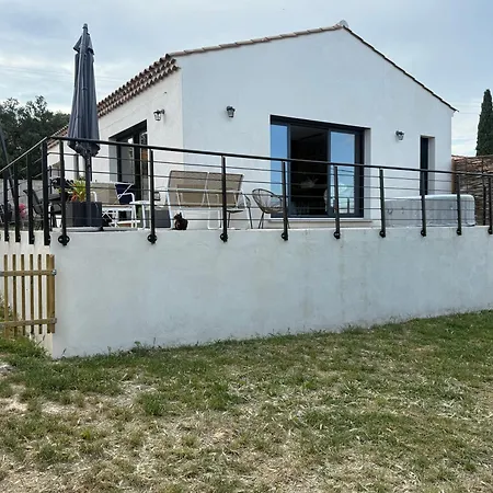 Agreable Recente Au Coeur D'un Petit Village Casa de Férias